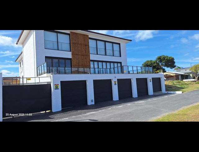 10 BEDROOM HOUSE FOR SALE IN KLEIN BRAK RIVIER